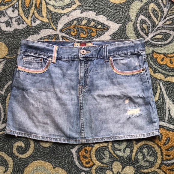 Old Navy Dresses & Skirts - Old Navy Denim Skirt 12